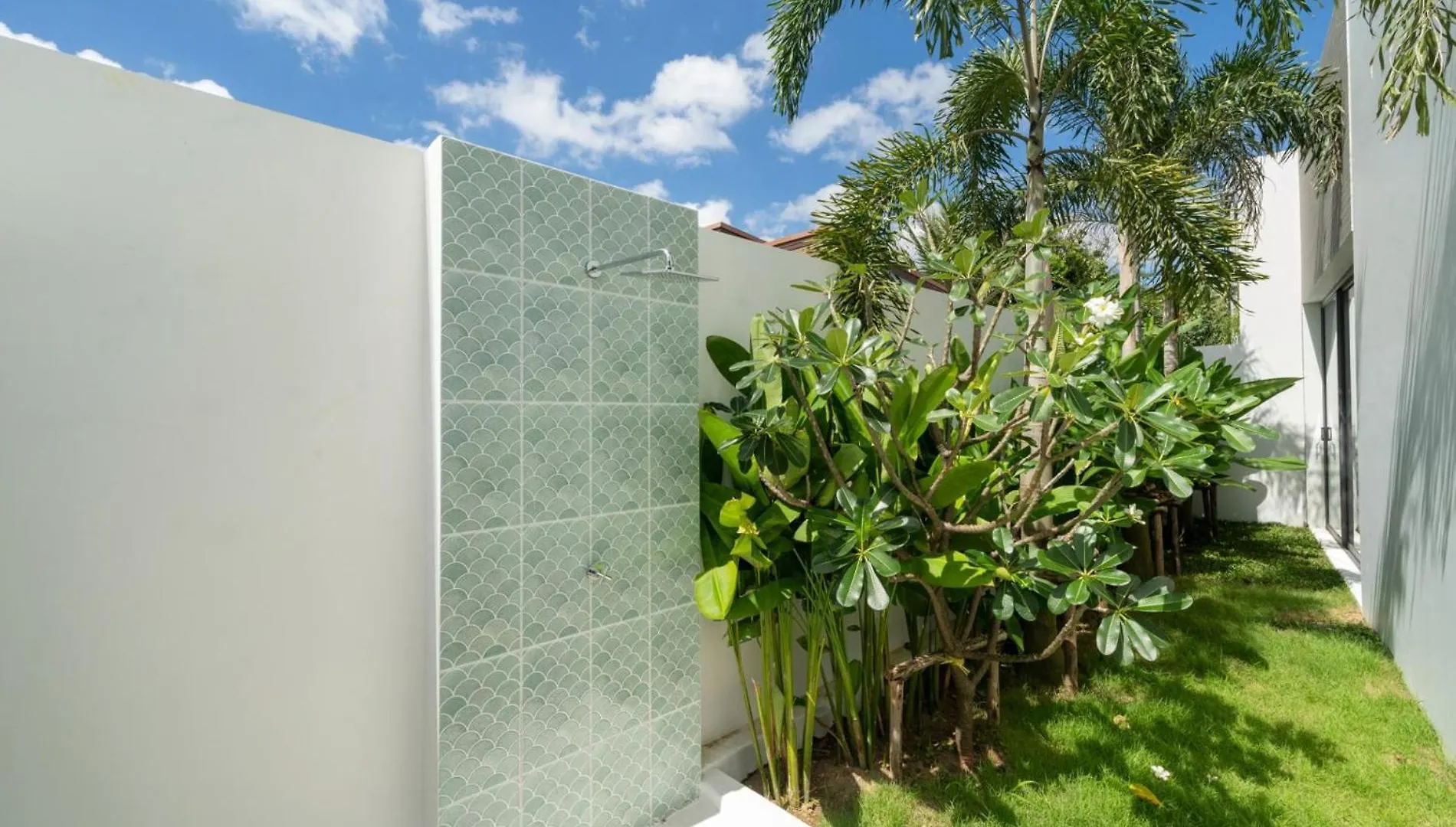 Coco Villas Ban Phru Champa