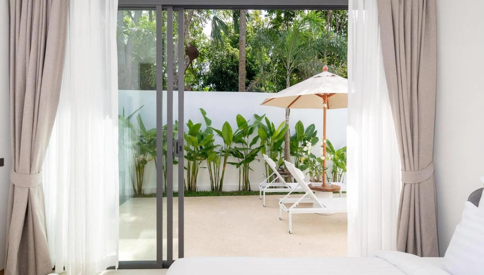 Coco Villas Ban Phru Champa